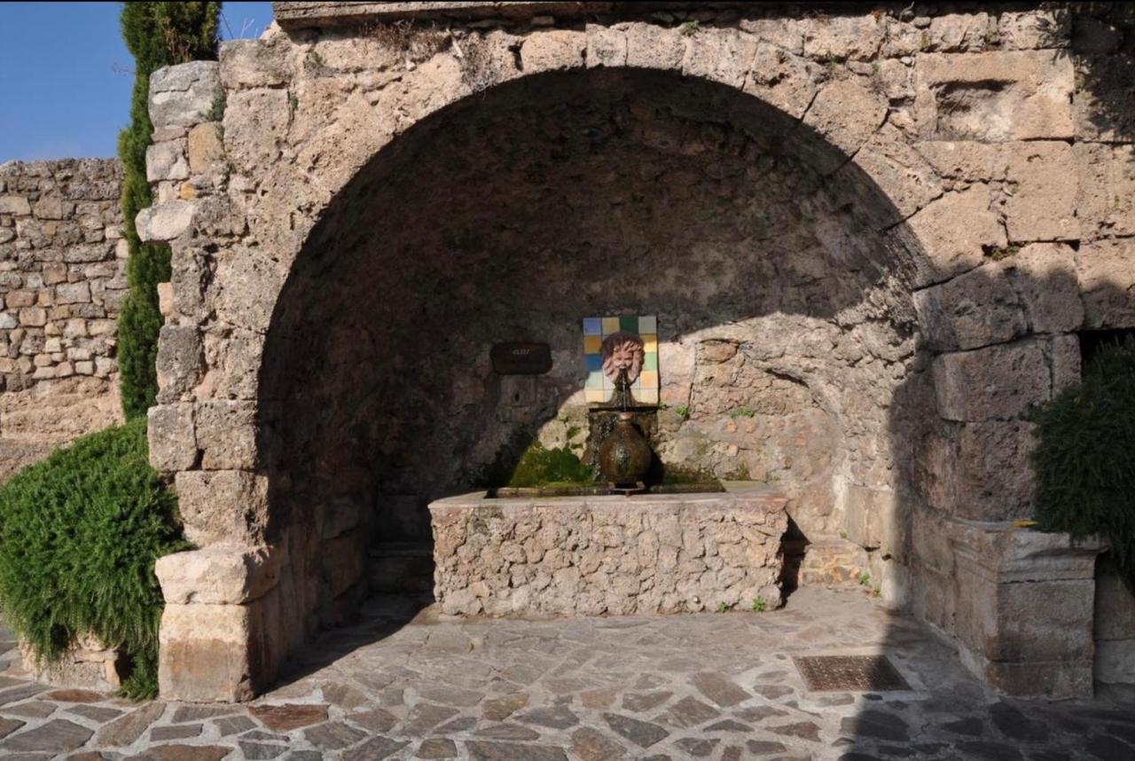 Le Chateau D'argens Hotel 4*